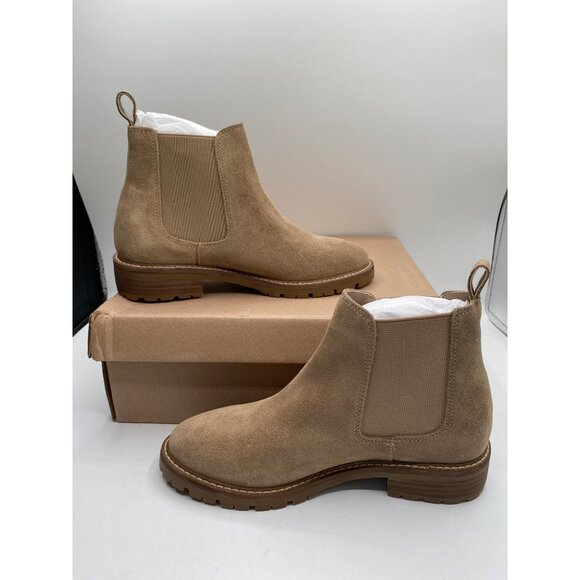Steve Madden Women's Bone Round Toe Pull On Leopold Chelsea Booties Size 6.5 NIB - Picture 1 of 5